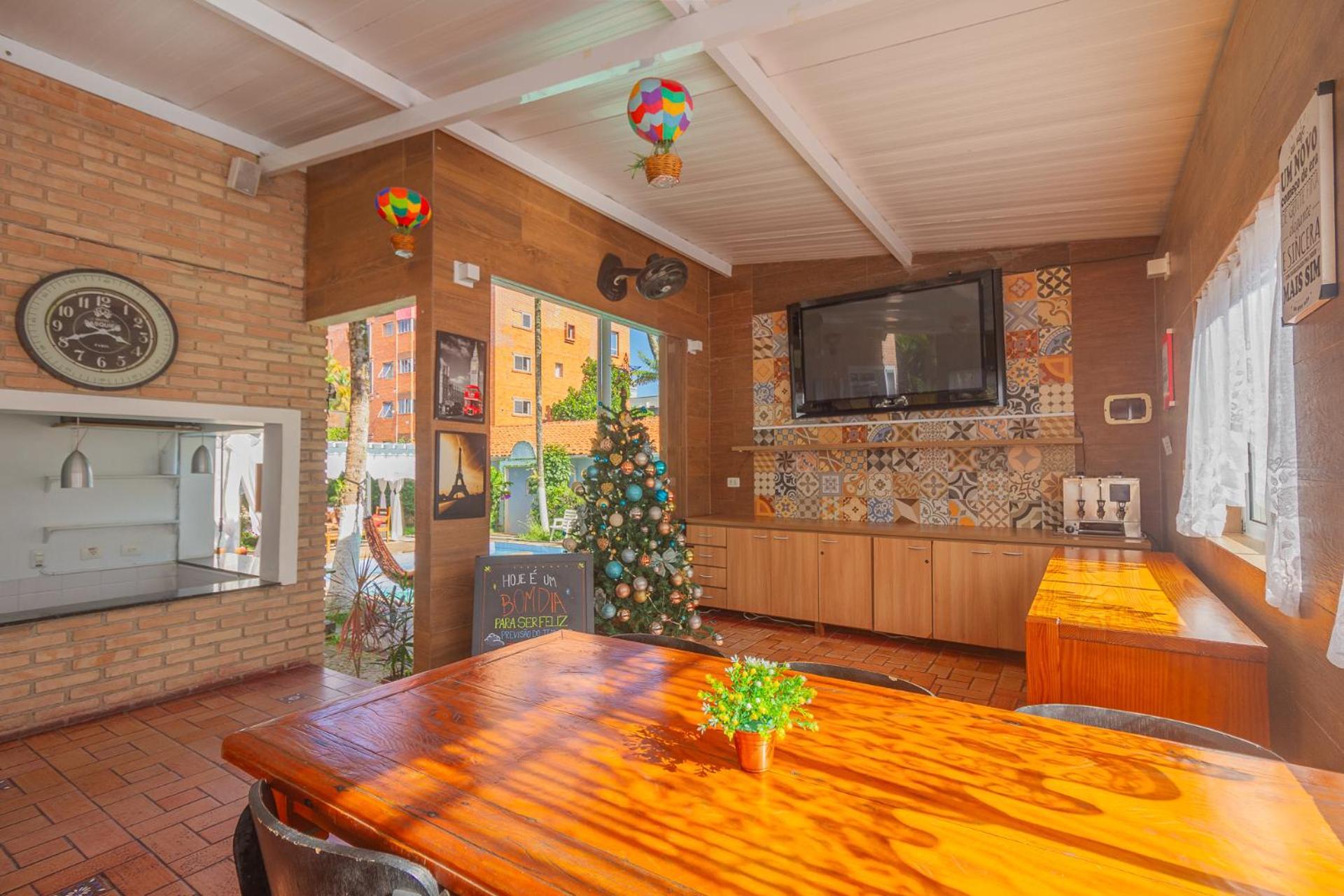 Guaruja Hostel ภายนอก รูปภาพ
